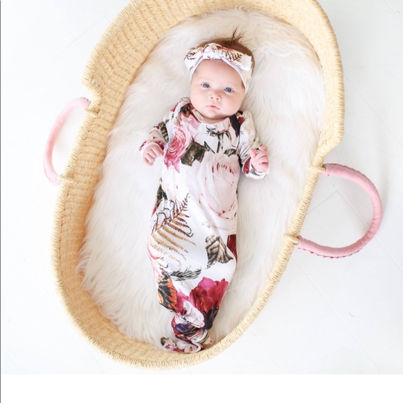 Posh Peanut Black Rose Knotted Gown: 0-3mos - Picture 6 of 8